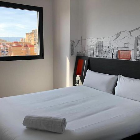 Easyhotel Malaga City Centre Exterior photo