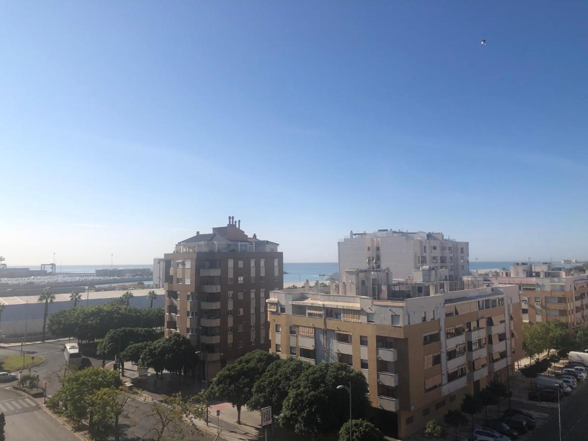 Easyhotel Malaga City Centre Exterior photo